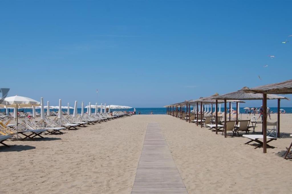 La Casa Di Cri Viareggio
